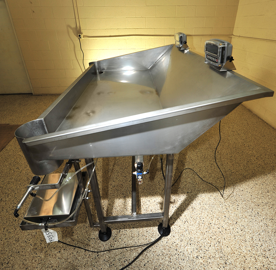 NEW BAG FILLING TABLE, 2-station, food grade stainless steel, for fill by weight, with scales & bag holders; Alard item Y4442