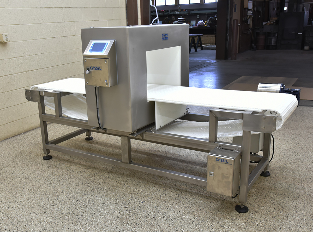 Food grade METAL DETECTOR with CONVEYOR, large opening, 25x15 usable, stainless steel, in-stock new, Alard item Y5097