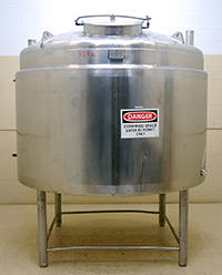 used 1000 gallon TANK, food grade stainless steel, Alard item Y2846
