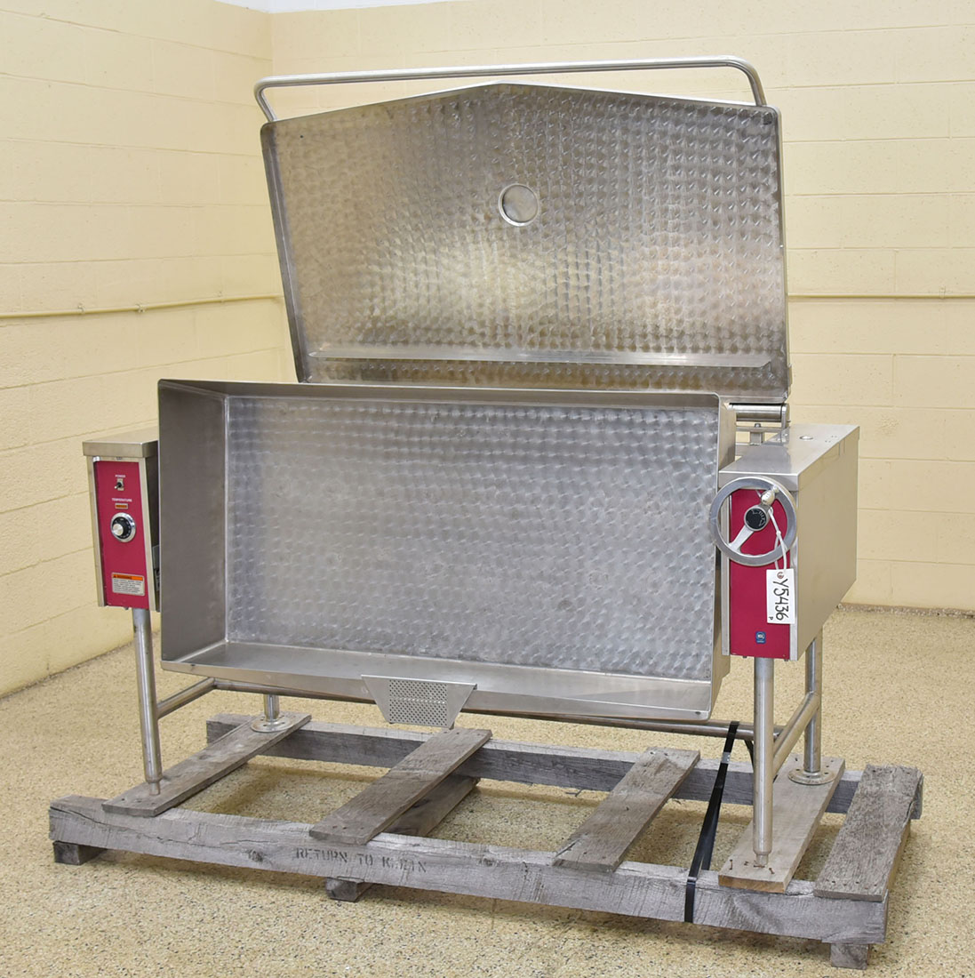 Used 40 gallon BRAISING PAN, tilt skillet, electric,  in stock, excellent condition, Alard item Y5436