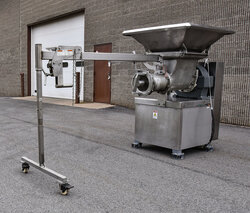 y6171p-weiler-1109b-meat-grinder-in-stock.jpg