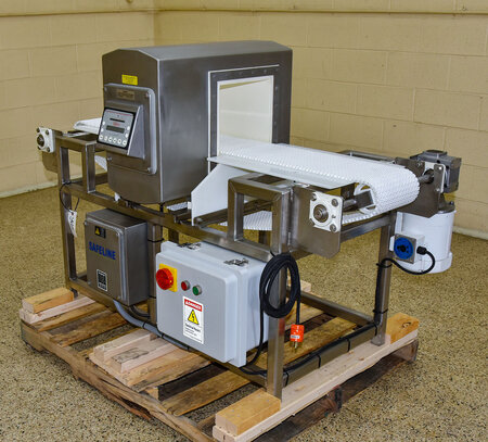 y6205n-refurbished-safeline-metal-detector.jpg