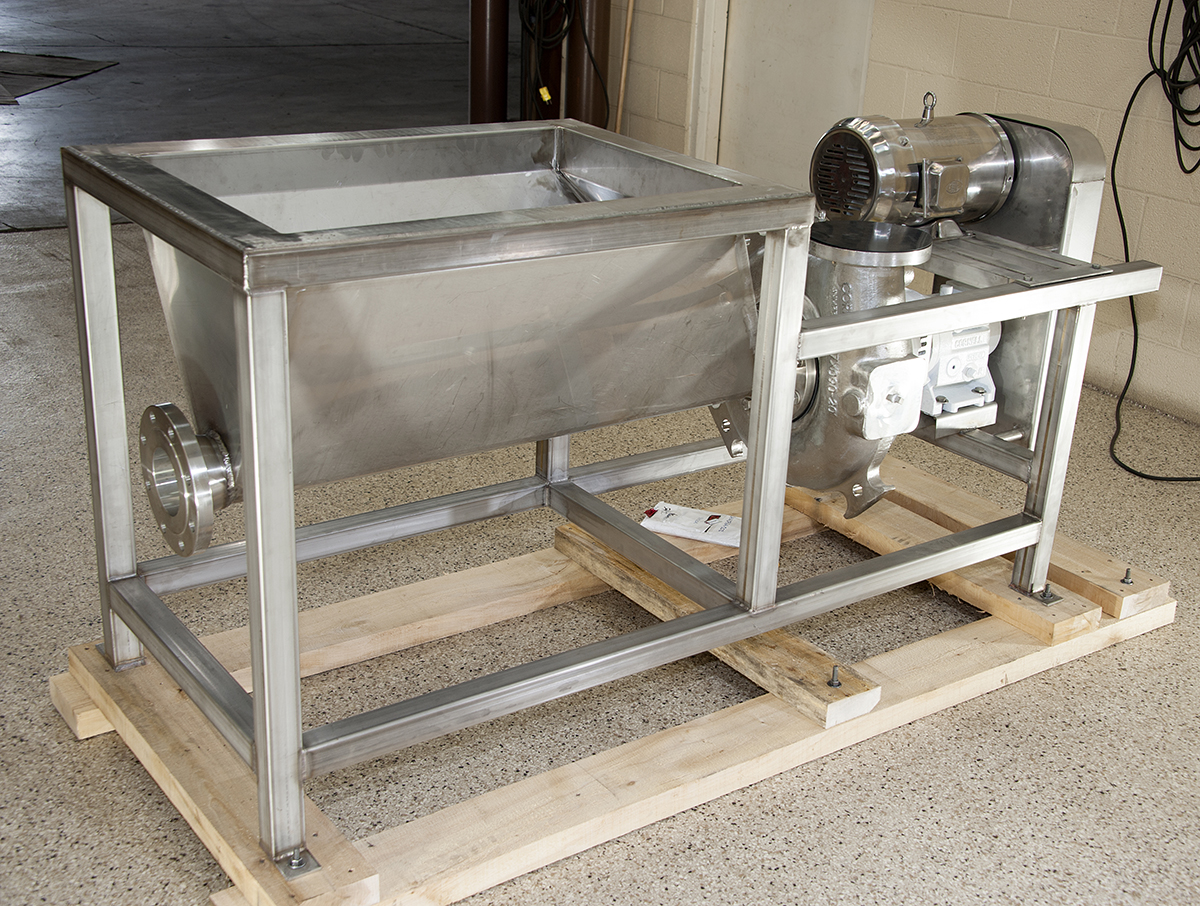 STAINLESS STEEL FOOD PUMP with in-feed tank and drive, 4 inch diameter, 4NMPP-F5K-SS; Alard item Y4339 New STAINLESS STEEL FOOD PUMP with in-feed tank and drive, 4 inch diameter, 4NMPP-F5K-SS; Alard item Y4339